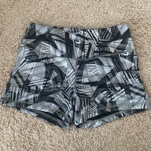 Fleo double lined exercise shorts size Medium